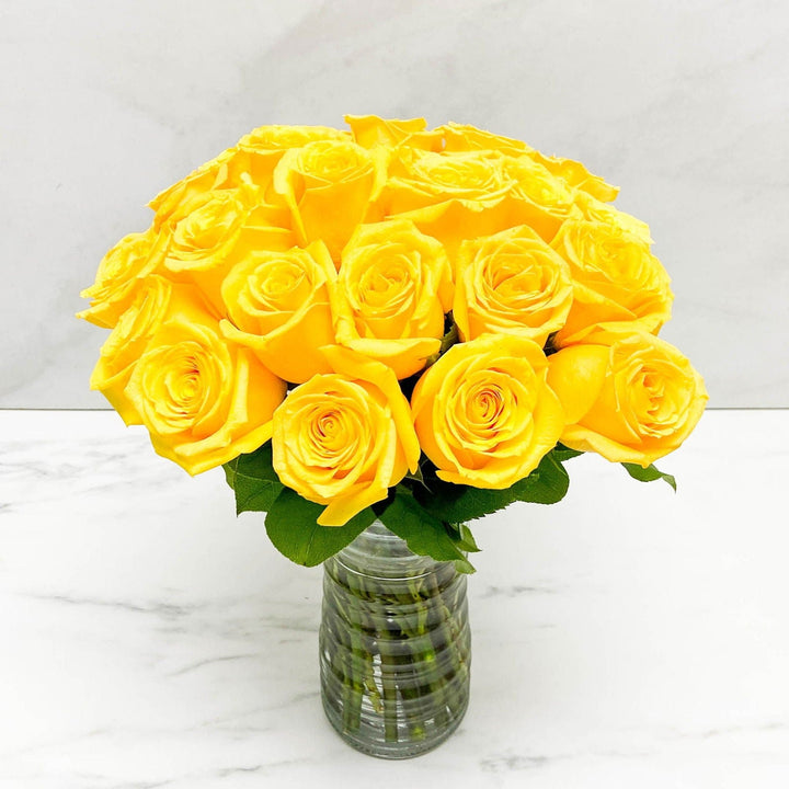 24 YELLOW ROSES