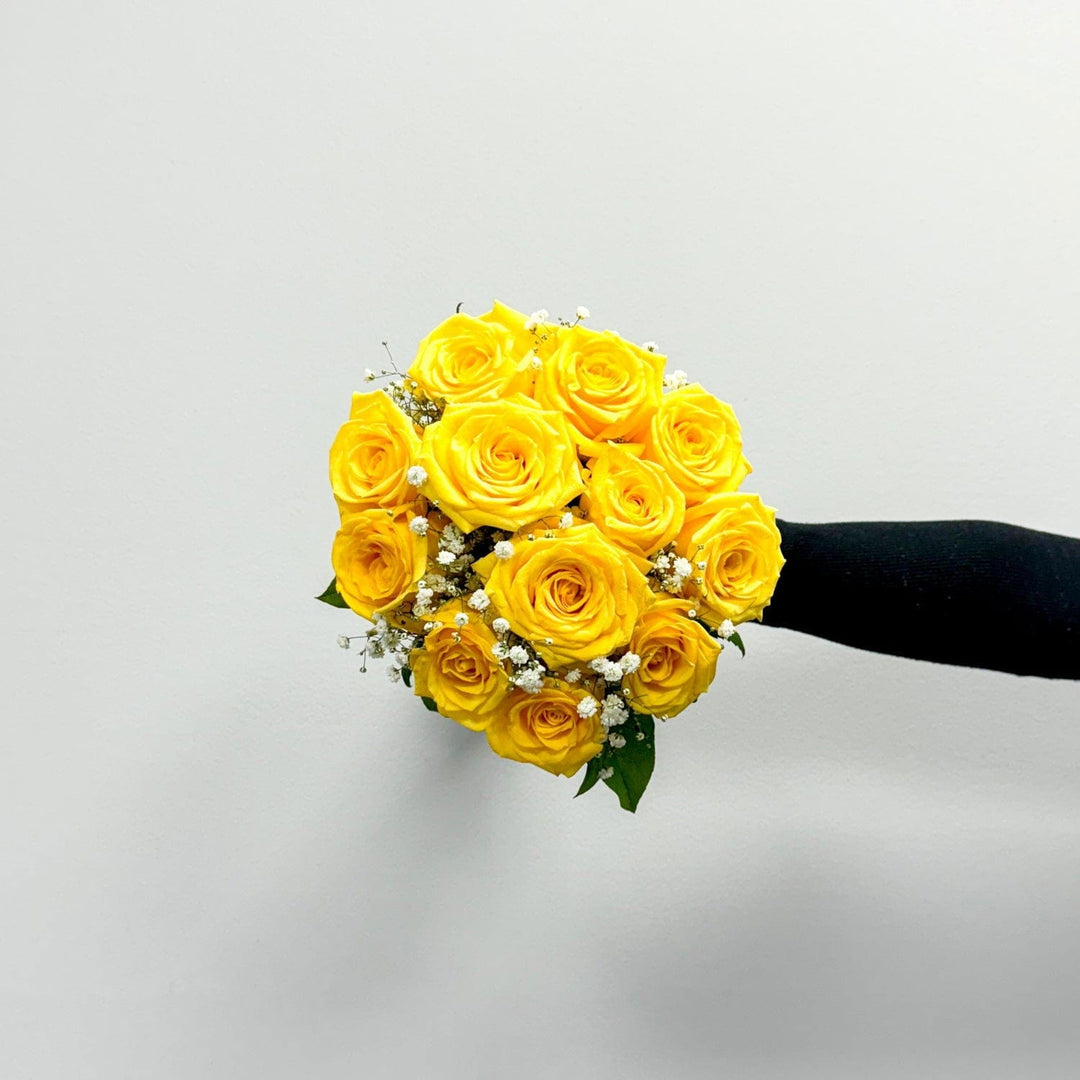 SAME DAY DELIVERY: 12 YELLOW ROSES