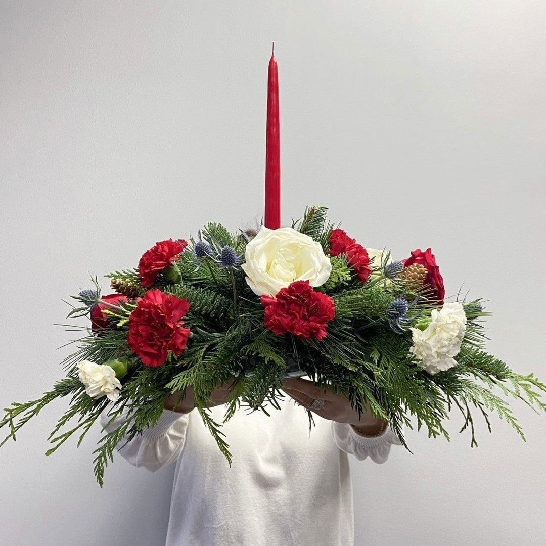 SAME DAY DELIVERY: CHRISTMAS CENTERPIECE