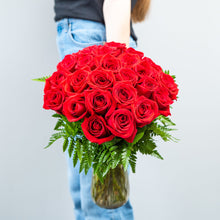 SAME DAY DELIVERY: 24 RED ROSES