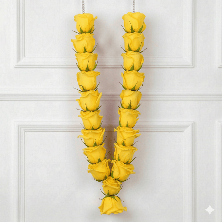 Garland All Yellow Roses