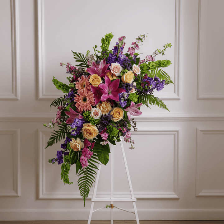 Standing Spray: Mixed Flowers: (Assortment of Colours)